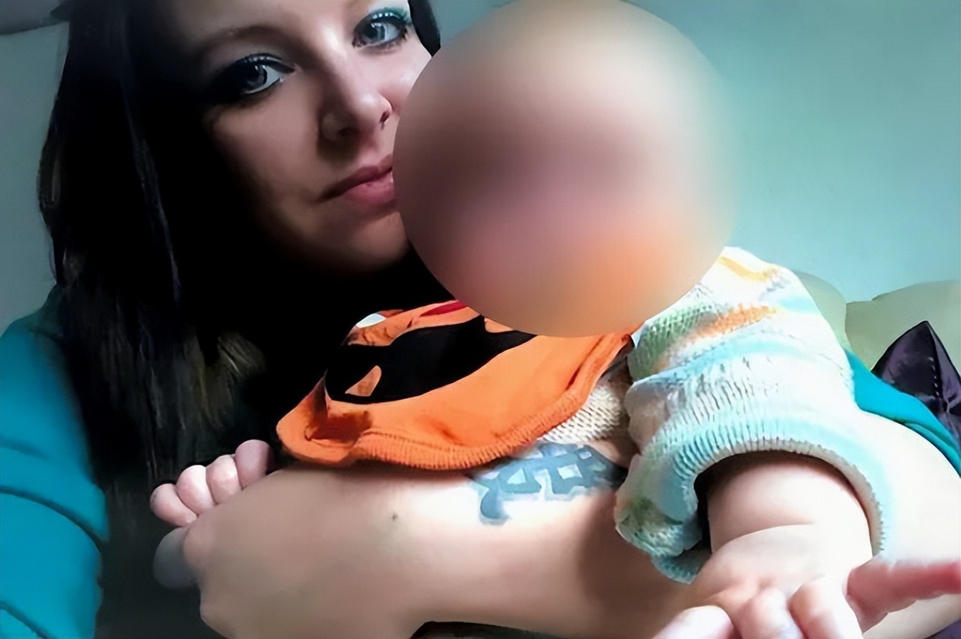 英国女子独身主义11年，就不谈恋爱，花25镑买捐精盒自助当妈