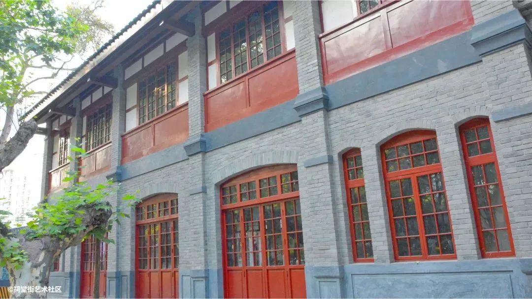 观夏相中的成都「祠堂街」