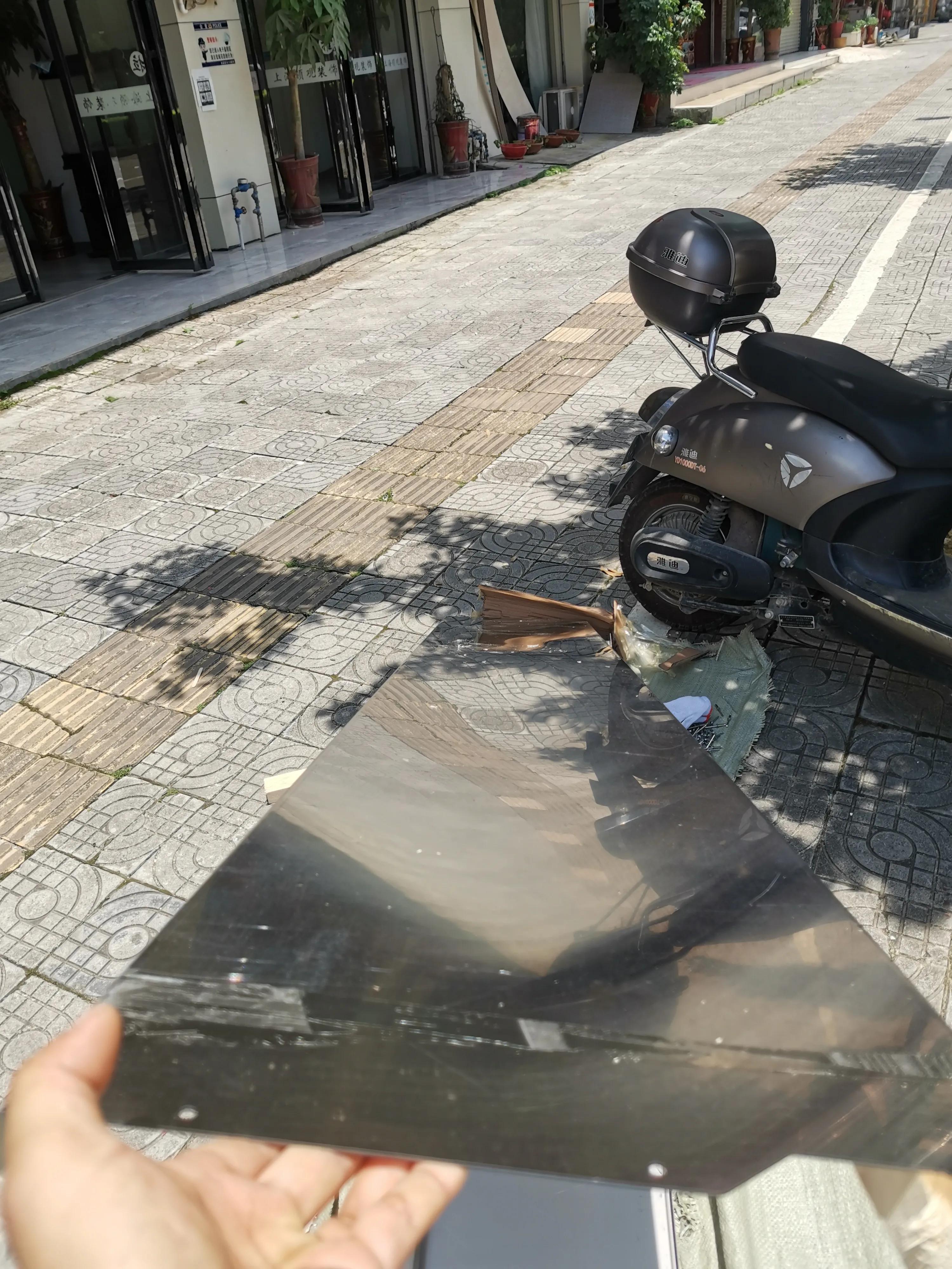 自己动手安装汽车护板好不好装,自己装五菱mini下护板