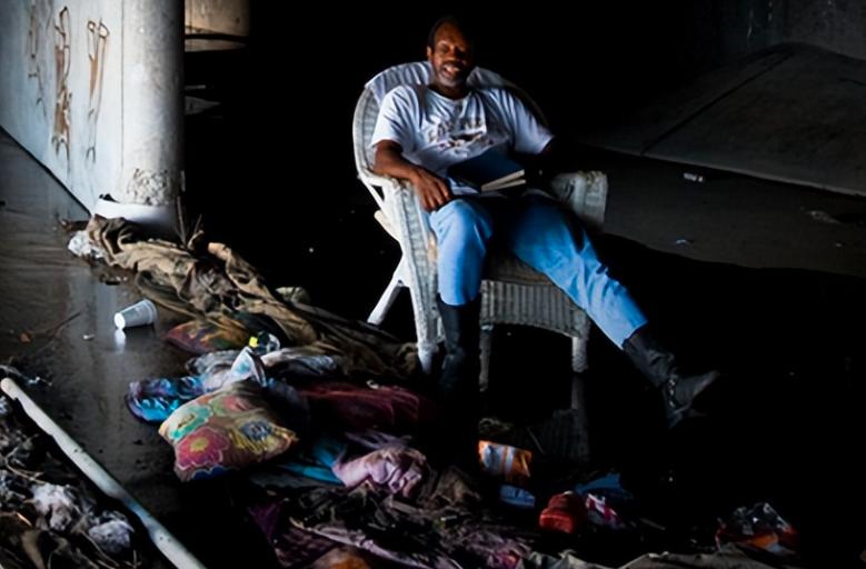 美国鼠人的真实生活,二战电影下水道里的鼠人