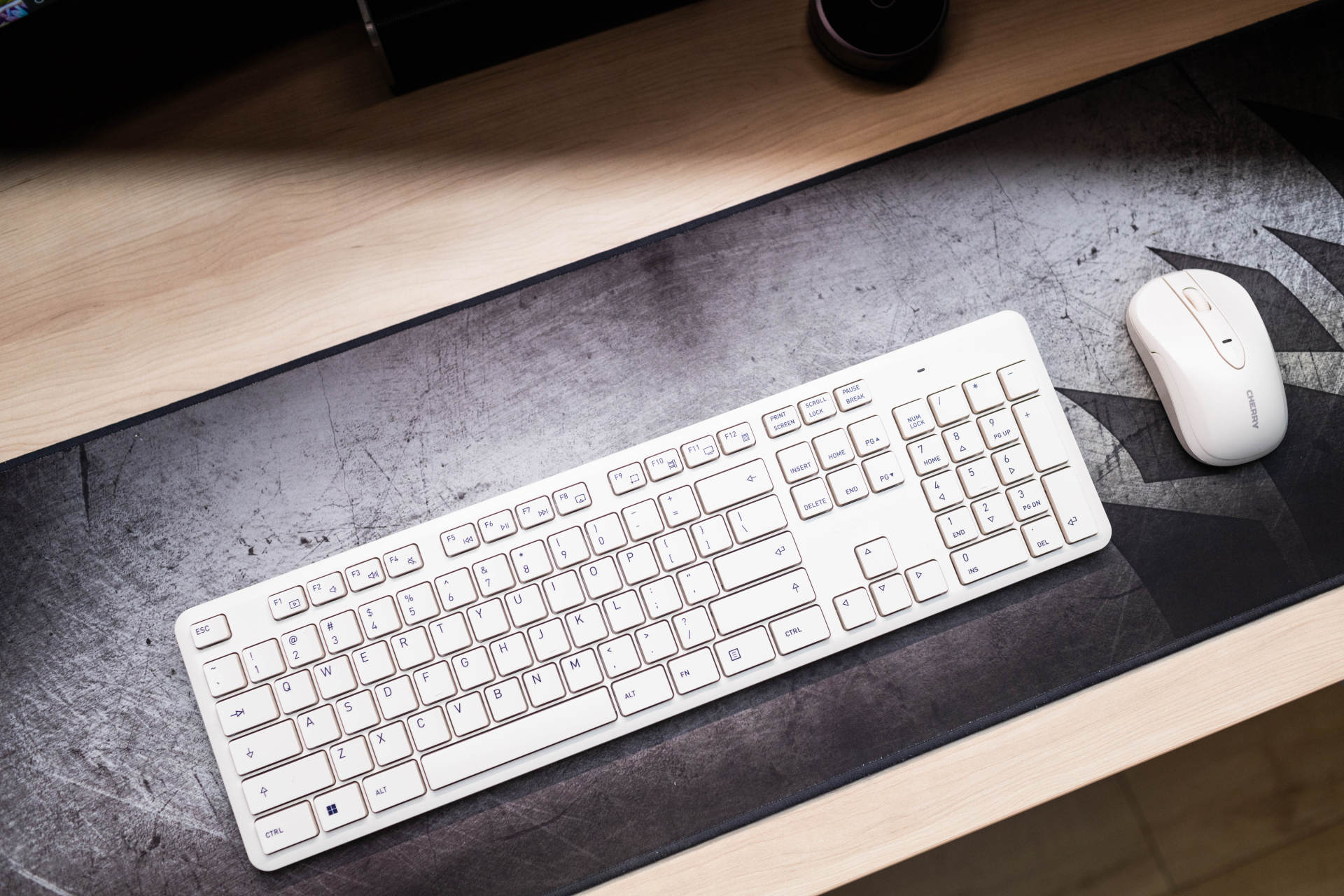 妯辨dw2300鏃犵嚎閿洏濡備綍杩炴帴鐢佃剳,cherrydw2300鏃犵嚎閿紶濂楄