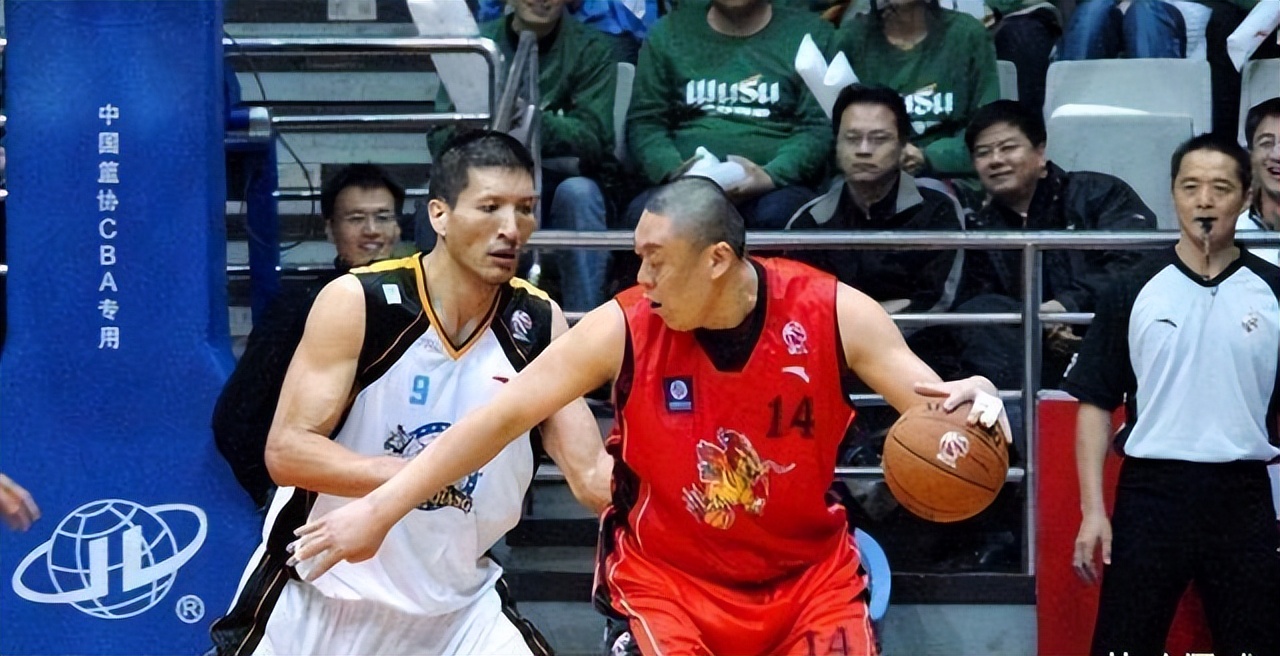 盘点cba历史十大中锋,cba总决赛姚明51分21篮板
