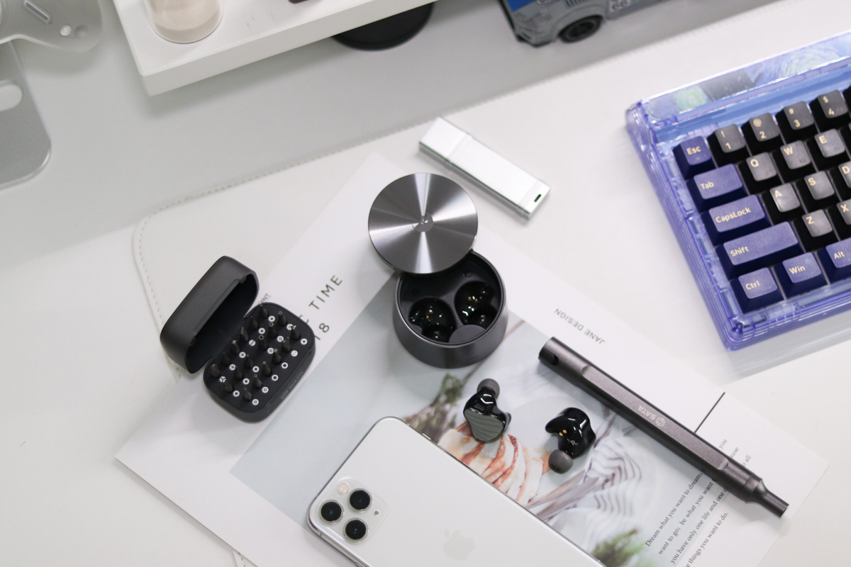 惠威AW-75耳机试听,惠威蓝牙耳机aw-85怎么样