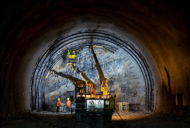 劳动并不能致富,劳动光荣劳动致富