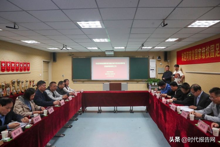 闃冲厜浣撹偛鏍″洯瓒崇悆,闃冲厜浣撹偛鏍″洯瓒崇悆姣旇禌