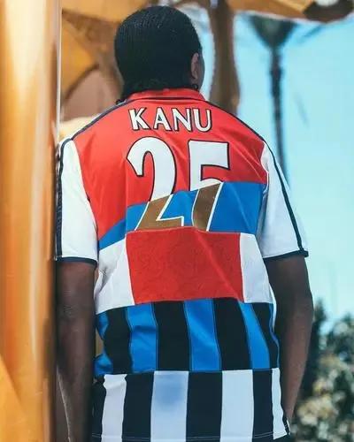 鐞冩槦鍗″姫,灏兼棩鍒╀簹鍗″姫