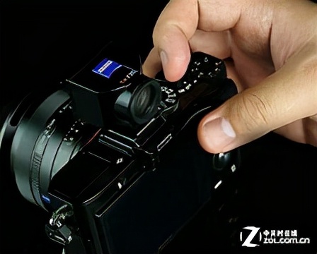 sony相机是触摸屏吗,sony相机有什么特点