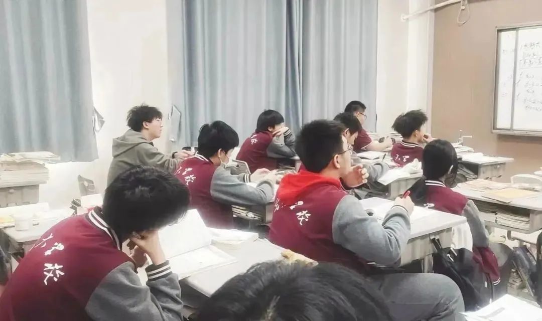 灌篮高手热映现场,灌篮高手日本热议