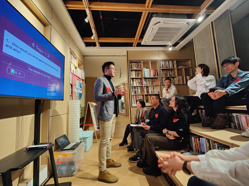 北京开一家电竞酒店大概多少钱,电竞酒店自己开还是加盟好