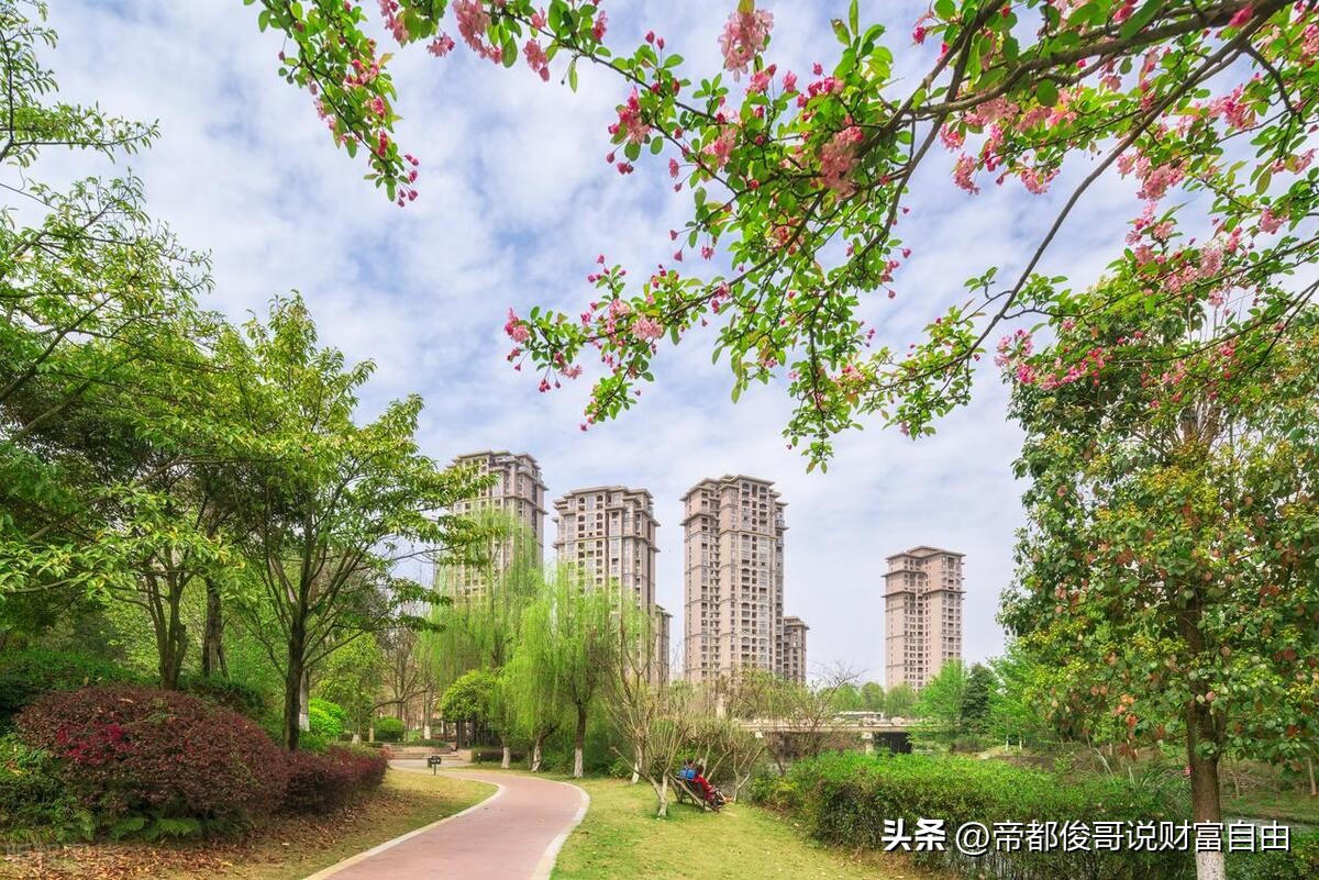 如果你一个穷b什么责任都不想承担，那你凭什么可以致富呢？