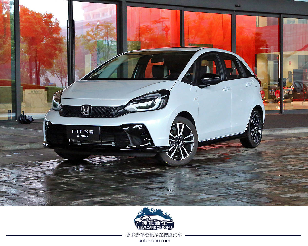 燃油车小车车,高性能燃油车的倔强试驾体验