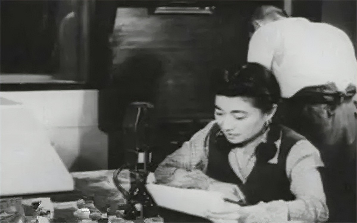 太平洋妖妇：那个让无数美国大兵神魂颠倒的女人