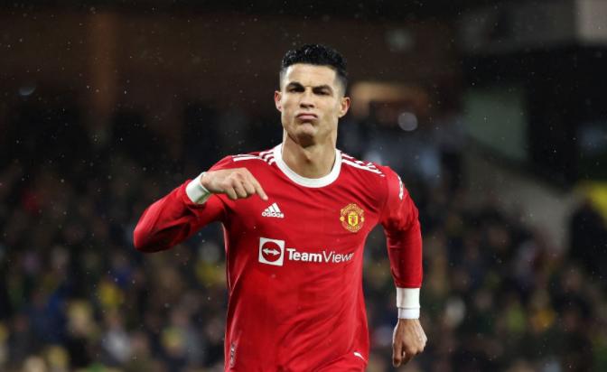 曼联3-2挖出最强边锋！21岁新星兑现天赋，技术细球商高，接班C罗