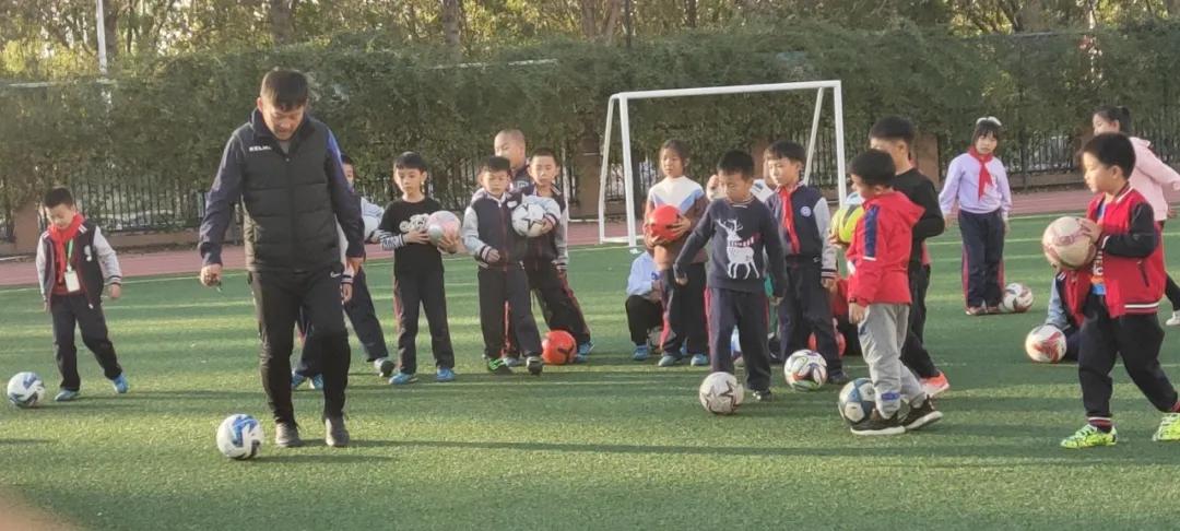 深学笃行以新思想领航新征程,深学笃用知行合一