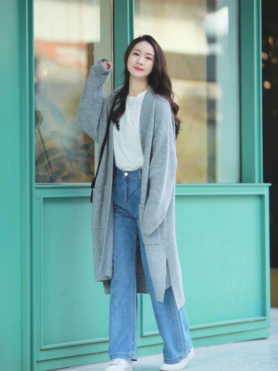 日常穿搭针织开衫,小款毛衣开衫怎么穿搭好看
