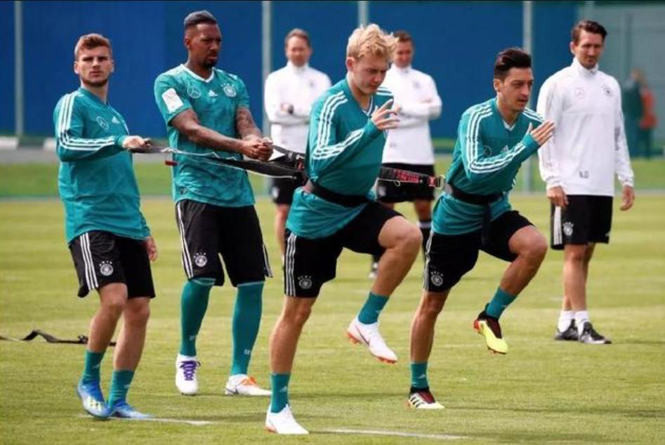 26年足球,足球26年