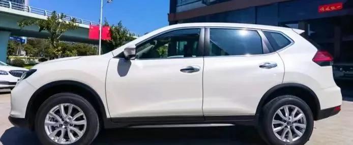 东风日产用车体验,14款2.5奇骏车主用车感受