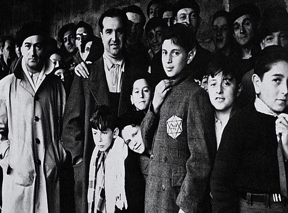 在中国吸血百年的犹太家族：侵入核心业务、操控主权，今声名狼藉