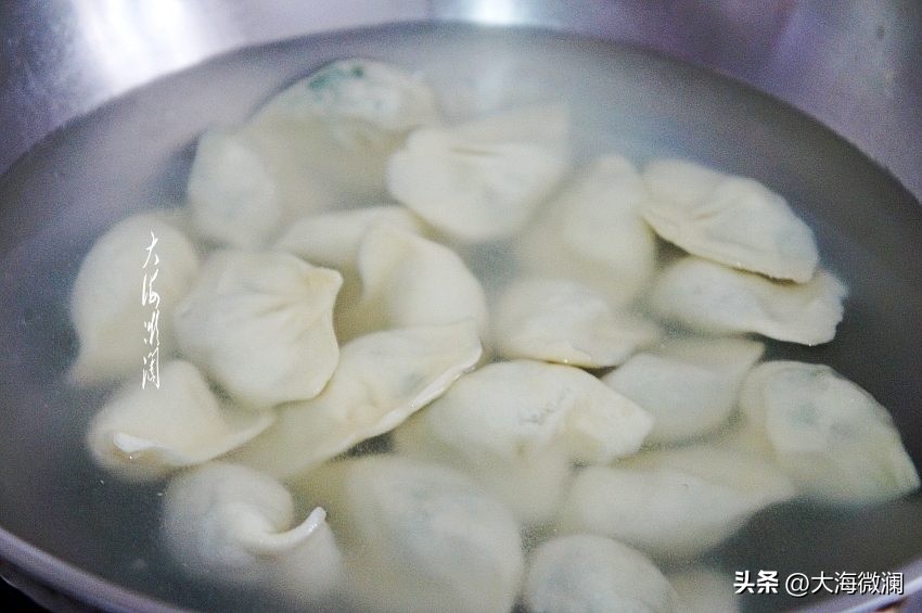 冬至吃饺子的习俗和寓意,冬至吃饺子吉祥寓意的习俗