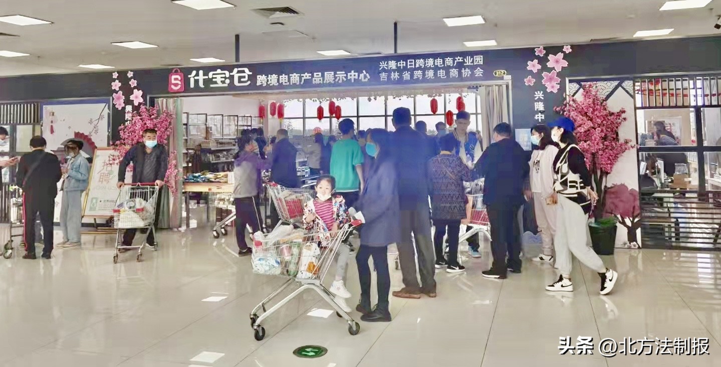 家门口挣钱幸福日子甜新春走基层,新春走基层直播带货