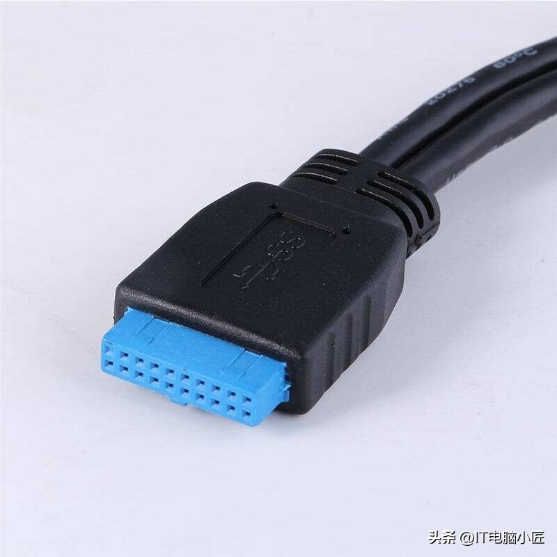 机箱自带的都是哪些线,一般机箱都带什么线