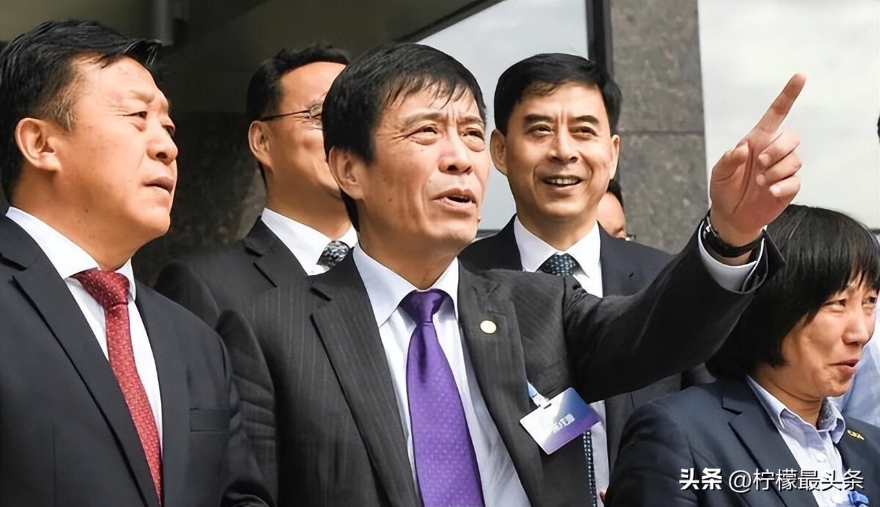 陈戌源的“奇幻漂流”：从码头工人到足球掌门！