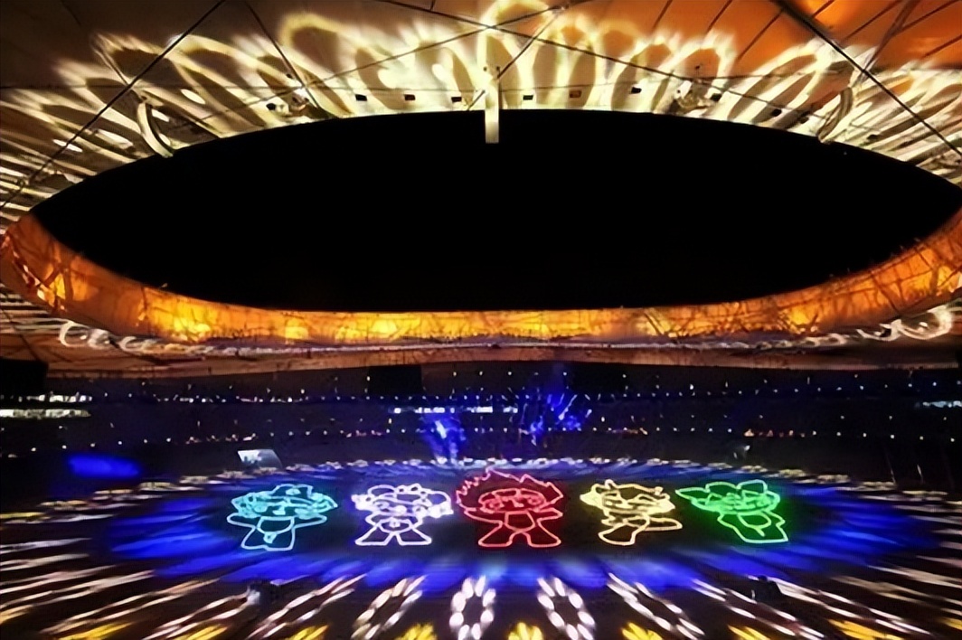 斥资34亿的鸟巢现在怎样了,当年修建鸟巢花了34亿