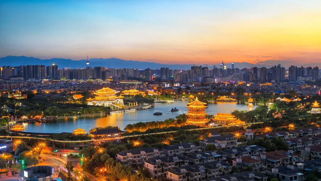 成都出发高铁3-4小时能到的地方,成都出发2小时高铁能到达的城市