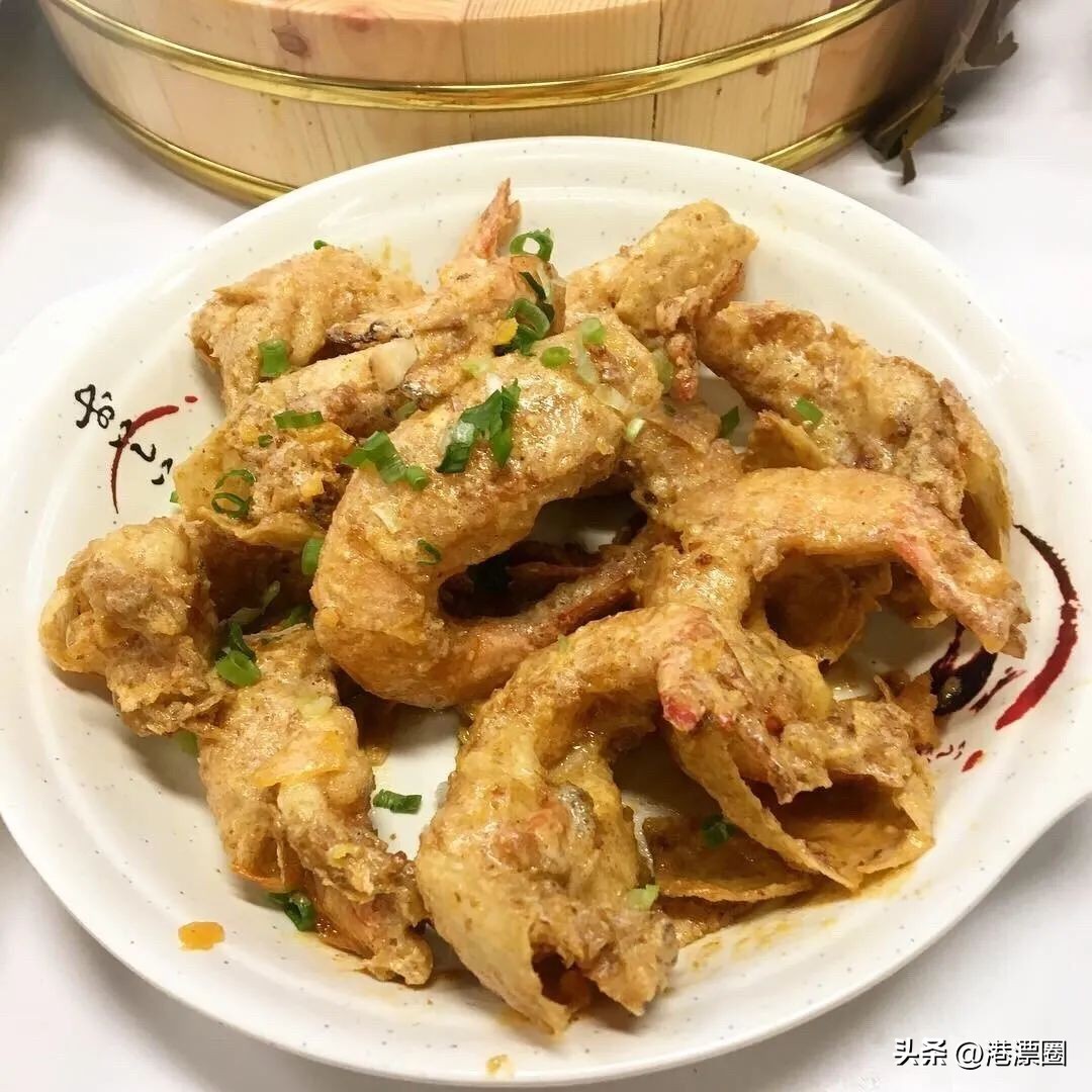 一家店铺宣布关门整条街,一家店突然停业了