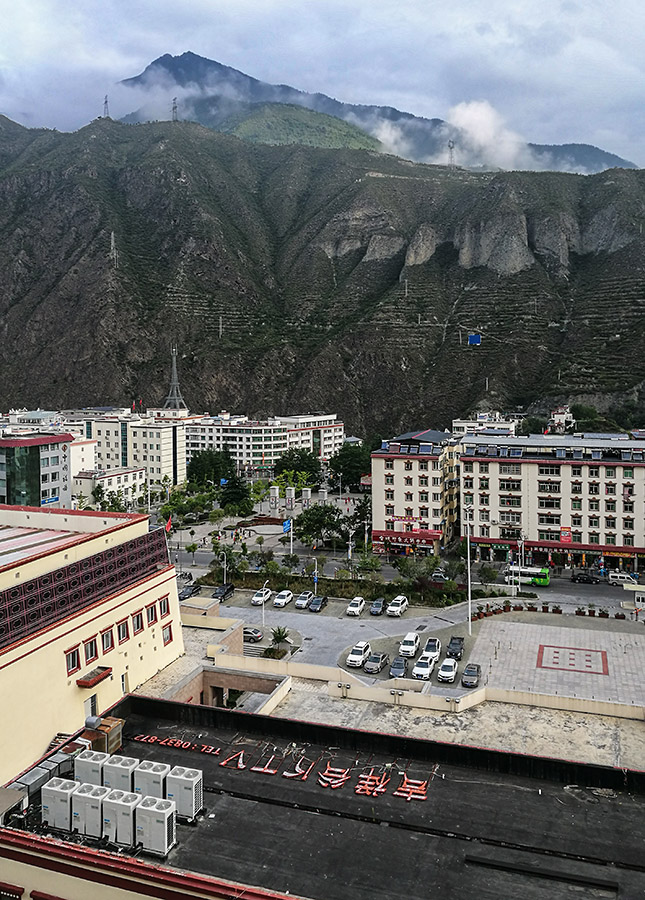 西部大草原旅游攻略,四川红原大草原自驾旅游攻略