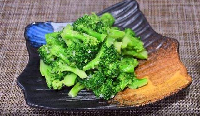 免疫力低的孩子,不妨多吃这7种食物,或有助于提升免疫力