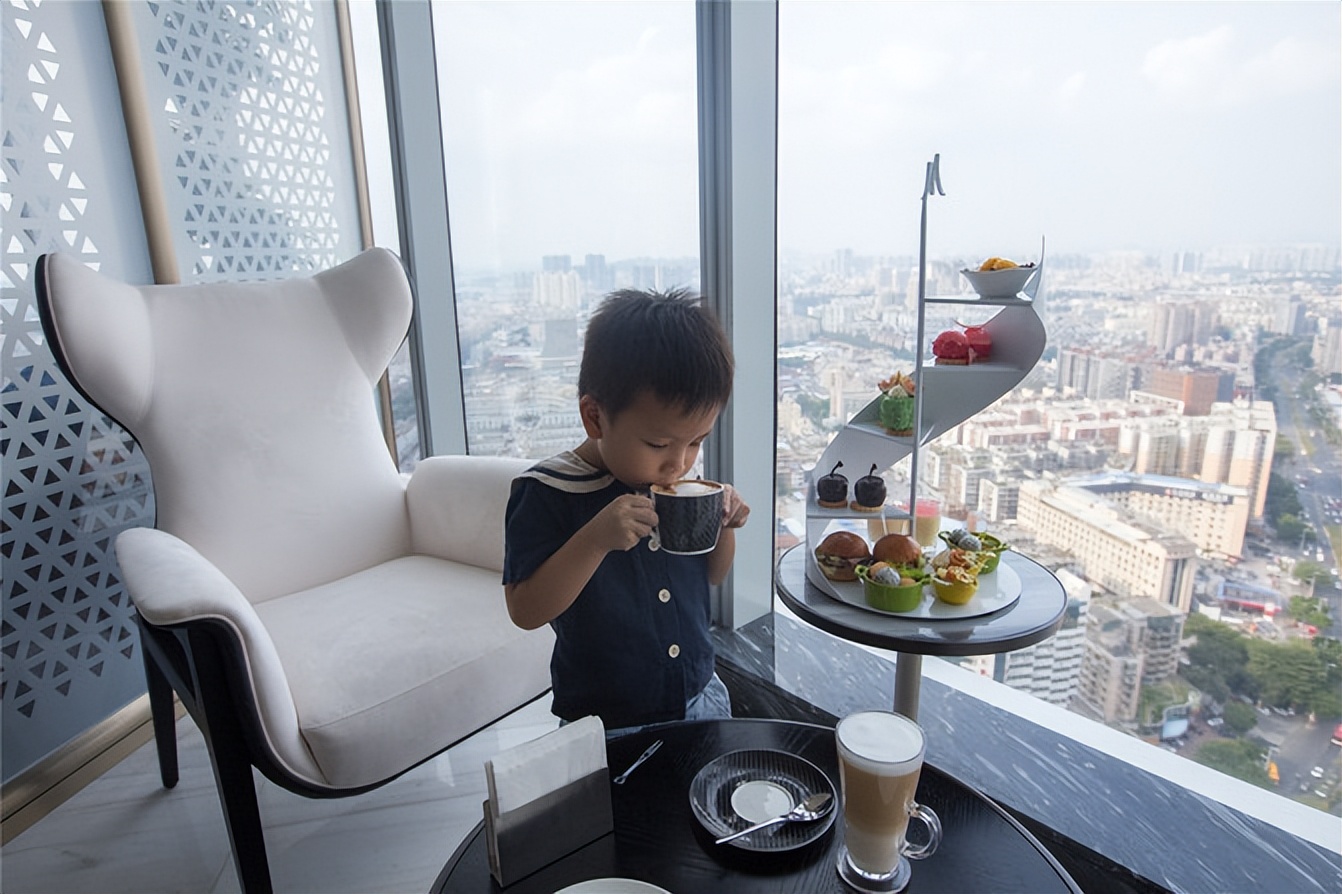 黄岐希尔顿龙狮轩中餐厅早茶,佛山黄岐美食推荐早茶