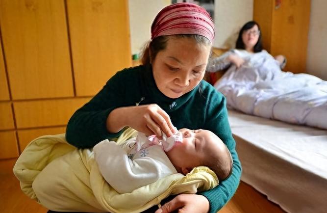 女儿不想要孩子,女儿不想要爸爸变老