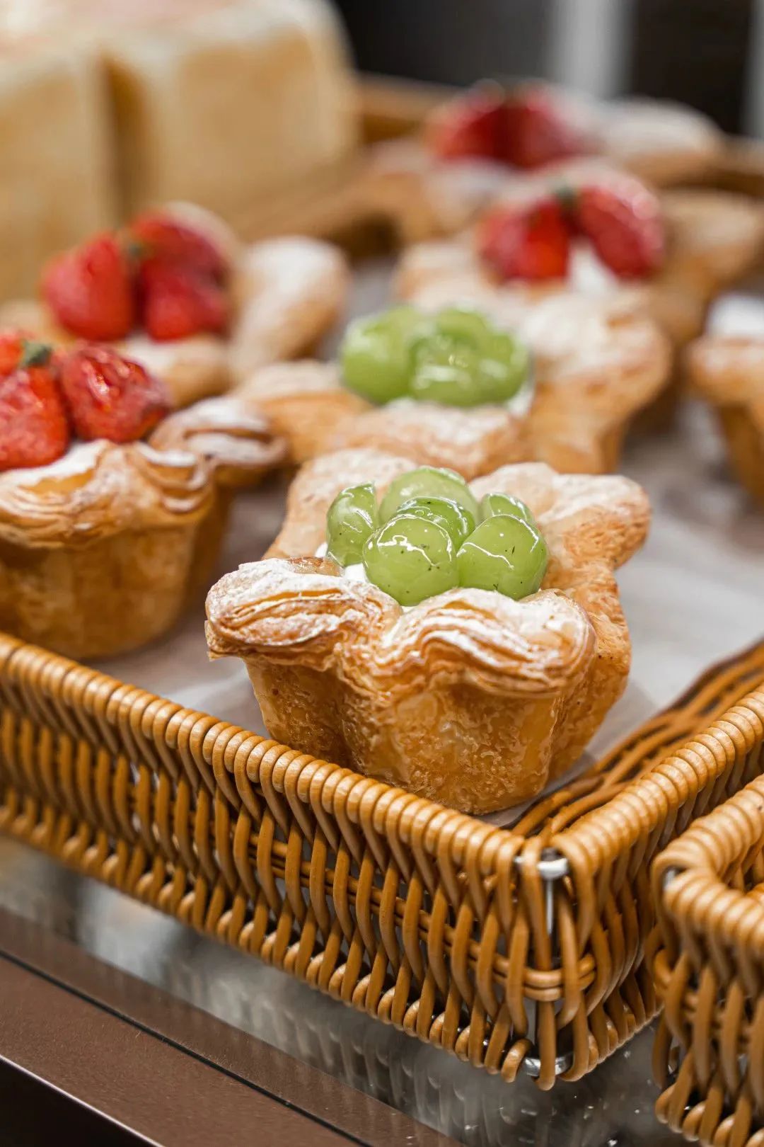 香港代购是怎样赚钱的,香港帮别人代购物品犯法吗