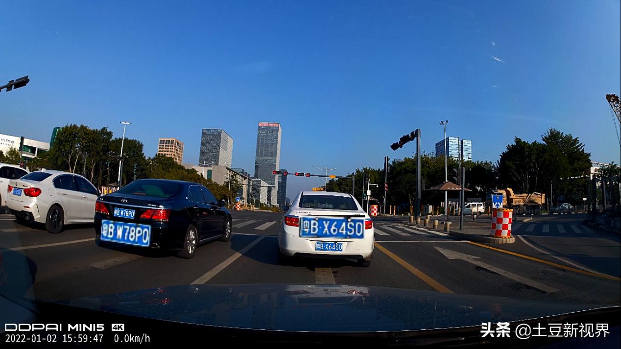 春节自驾行车记录仪视频,2022年行车记录仪怎么挑选