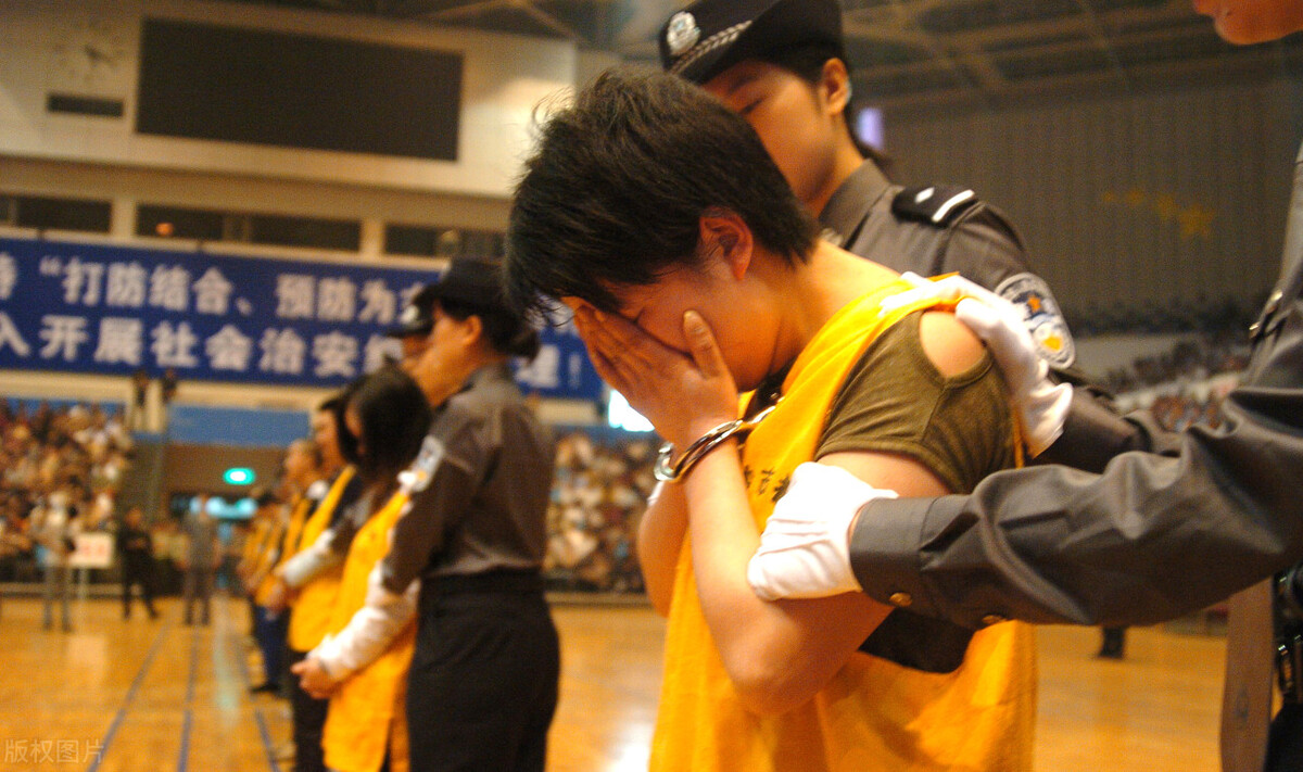 死刑犯执行死刑的流程,死刑犯在执行死刑前都想说什么