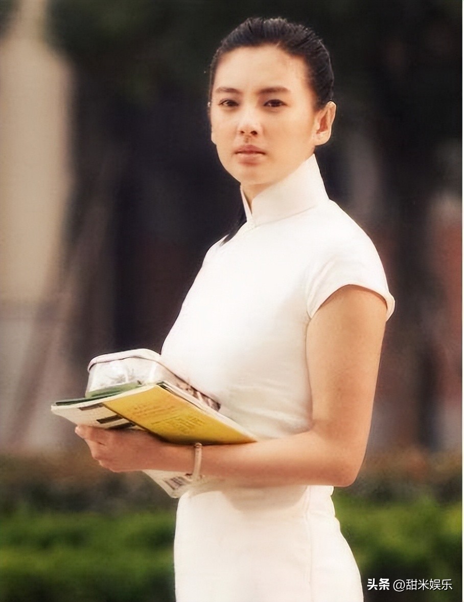 “暴躁人妻”张雨绮：掌掴汪小菲被甩600万，手刃前夫被称女战狼