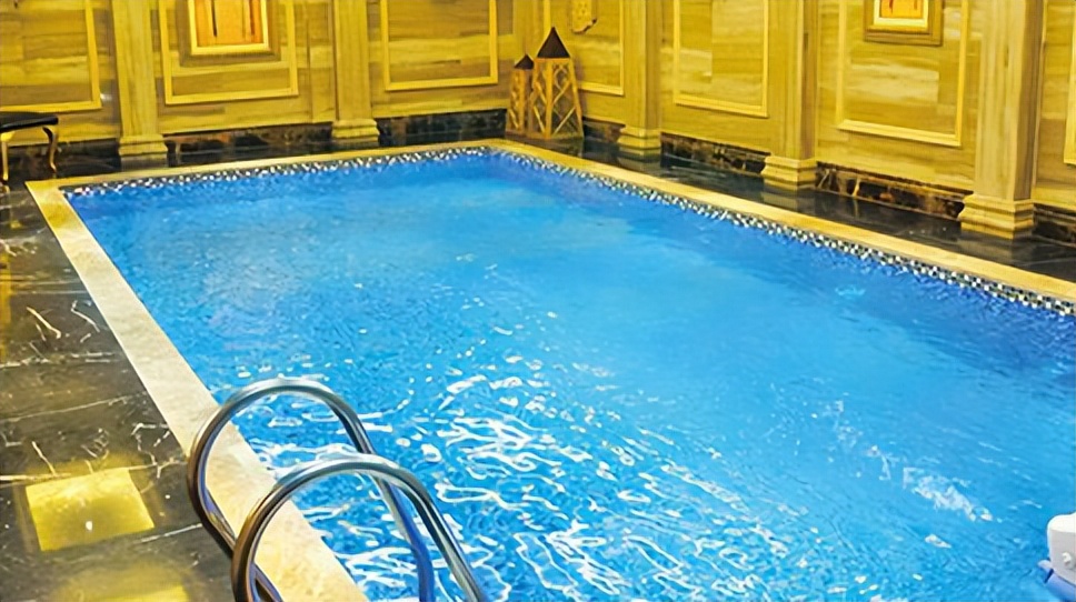 泳池结合性余氯标准,泳池游离氯和结合氯一样吗