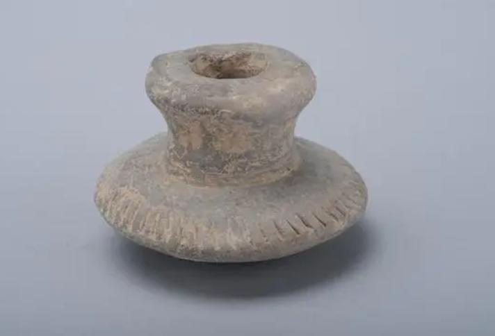 新石器时代早期的陶器大多为黑陶,新石器时代陶器最常见的是什么陶