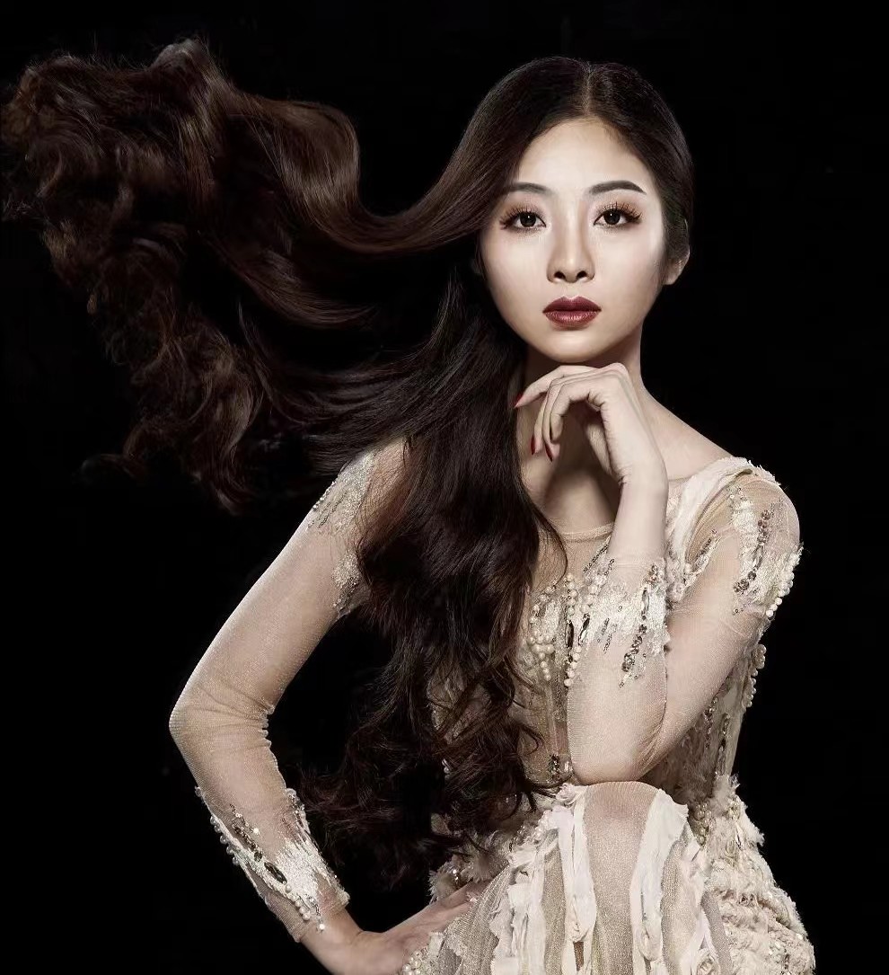 山东女孩李雪珂靠晒娃吸粉百万,李雪珂生混血宝宝花了多少钱