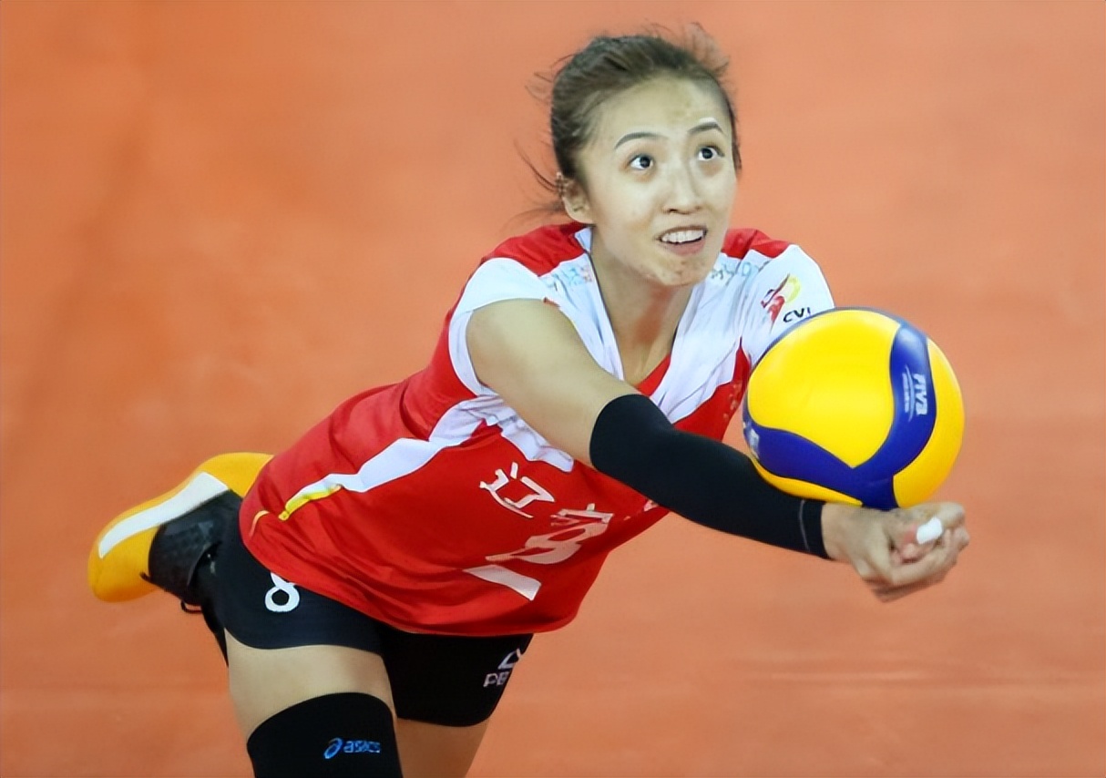 女排14人名单丁霞,辽宁女排蔡斌简历