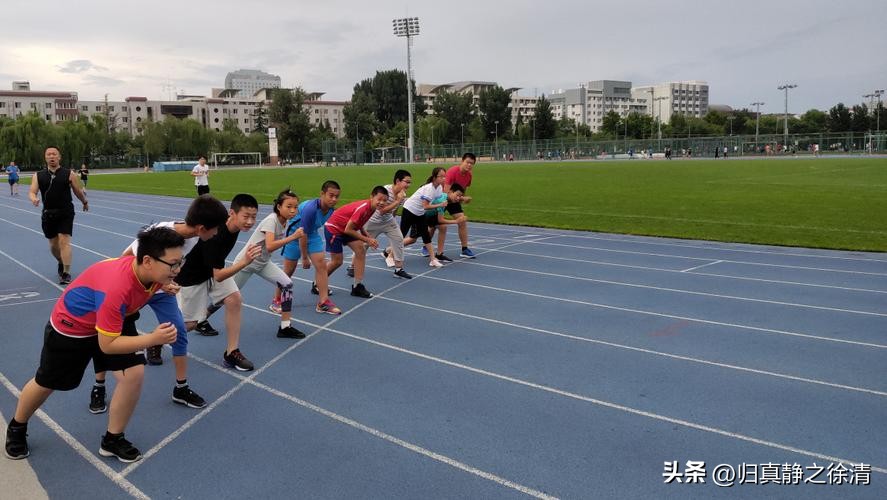 安庆中考体育篮球运球注意事项,现在中考体育考试要考哪些项目