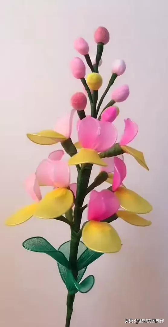 高手在民间根雕做得栩栩如生,看起来很牛逼的手工制作