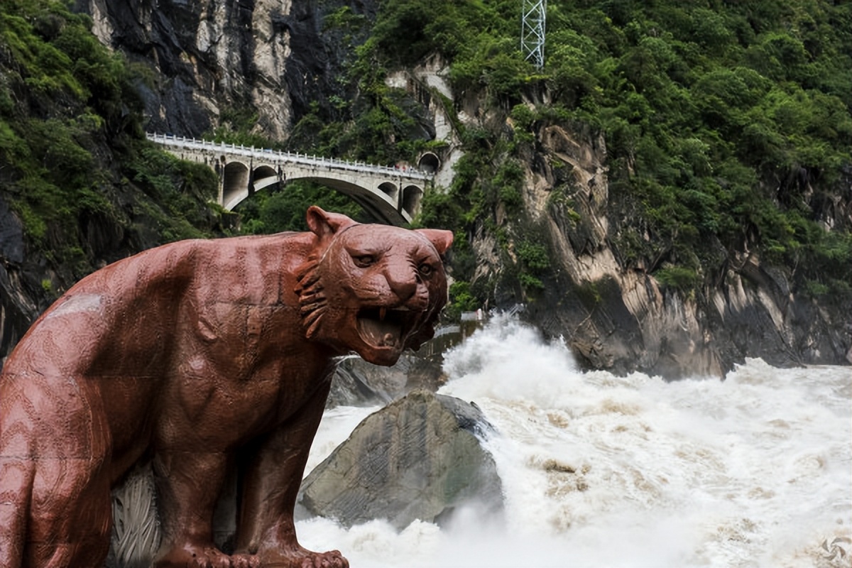 云南最美却要徒步到的地方是哪里,徒步云南旅游攻略最佳线路