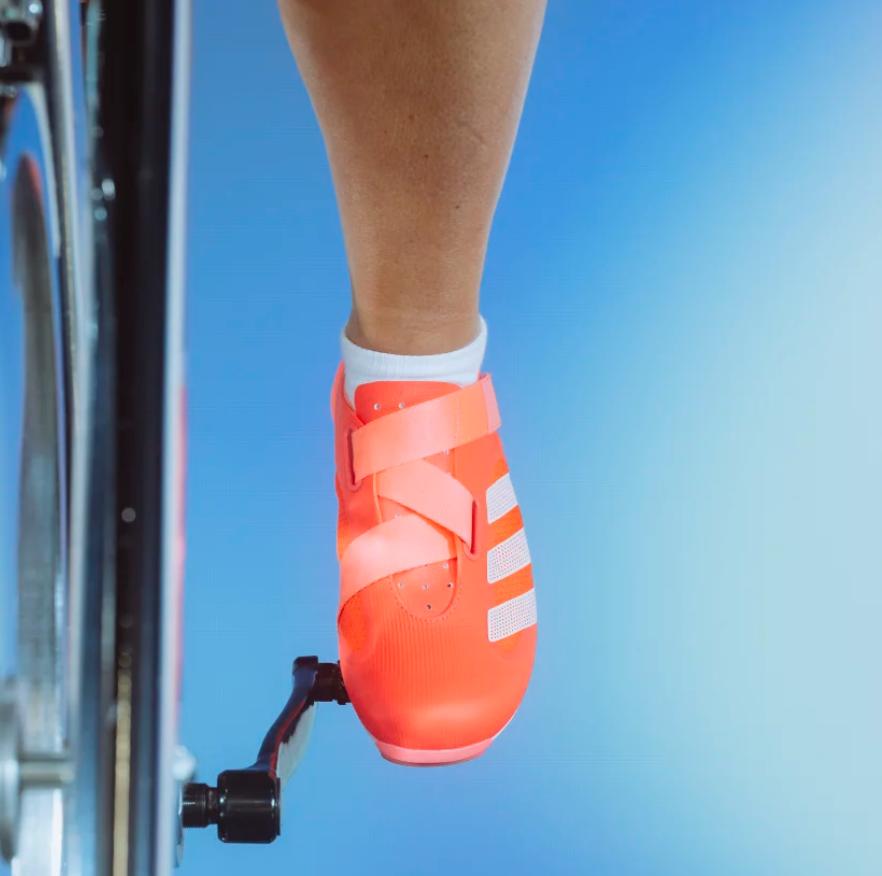 阿迪达斯骑行靴,阿迪达斯锁鞋