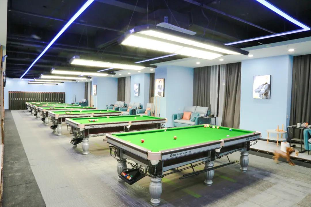 新人限免，壕派充送！玩“追分”，就来这家追分璟点台球俱乐部