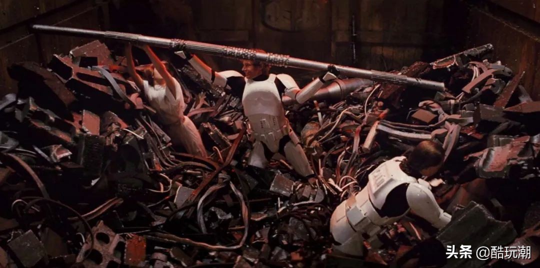 75329死星战壕追击和75330达戈巴：绝地训练高清图片发布