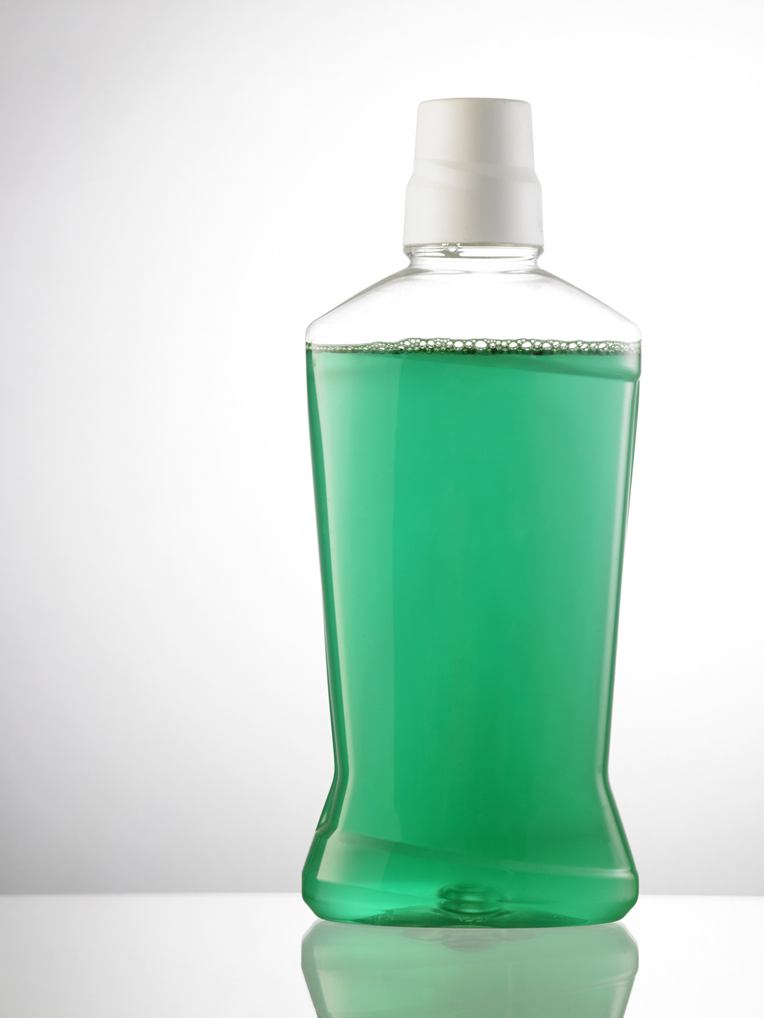 漱口水的正确使用方法,李施德漱口水正确使用方式