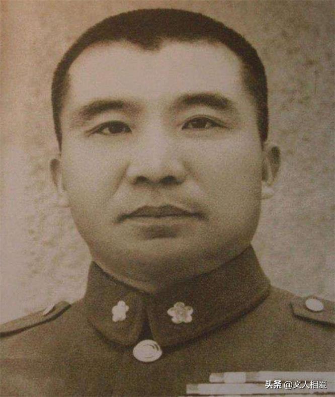 杜聿明和溥仪参观井冈山,溥仪参观井冈山