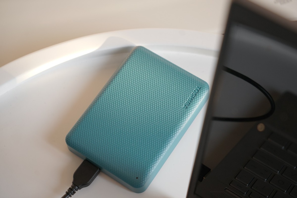 东芝v10移动硬盘评测,东芝移动硬盘a3和v10哪个好